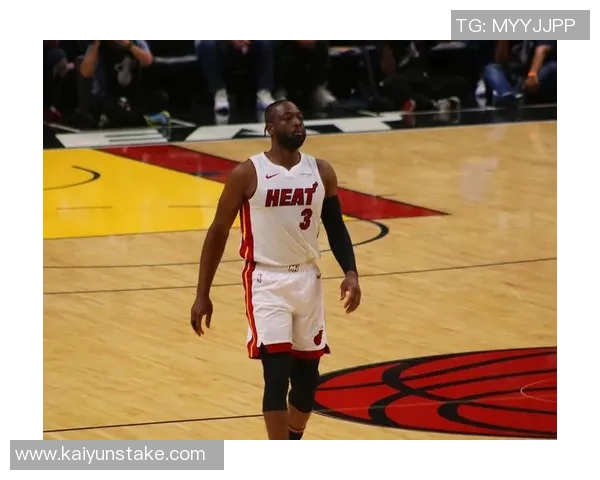 赛季至今末节投篮命中数排行榜小里领衔字母莫布里马克西紧随其后 赛季至今末节投篮命中数排行榜小里领衔字母莫布里马克西紧随其后