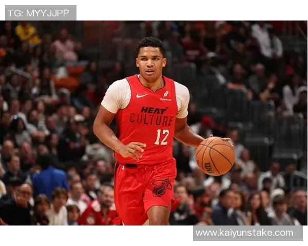 斯波称赞德鲁史密斯场上表现出色影响力无可置疑