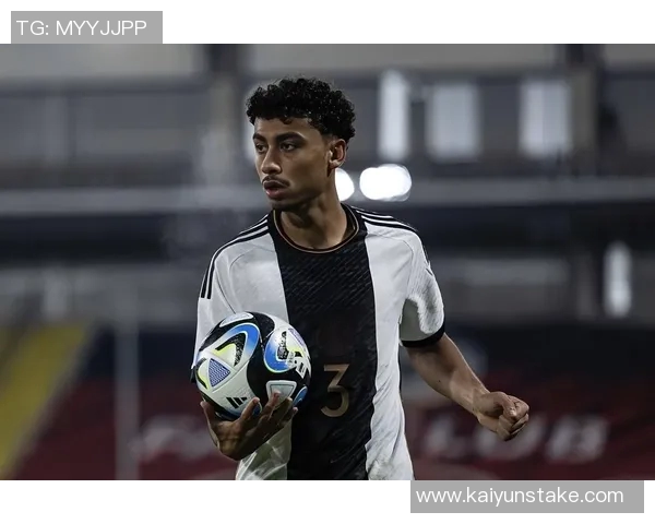 海达拉在德甲后加盟马里队征战非洲杯冬窗转会朗斯成新目标